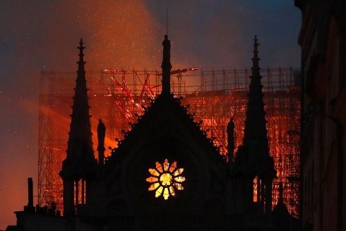 notre-dame-de-paris-fire